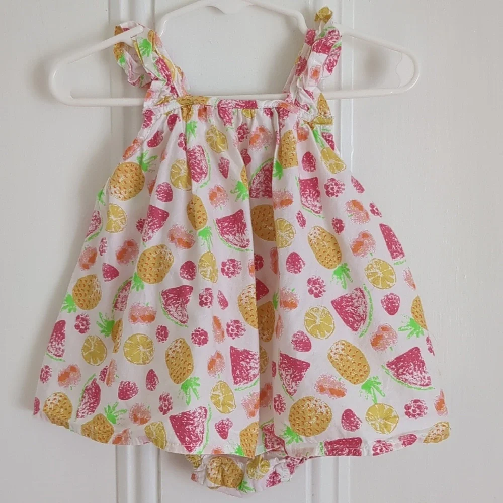 3-6M Jillian's Closet Fruit Snap Bottom Ruffle Dress Bubble One Piece Baby